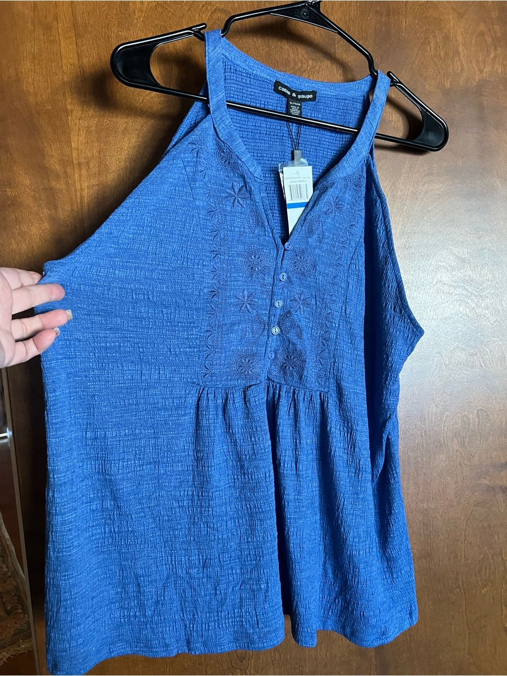 Cable & Gauge Blue Sleeveless Embroidered Henley Tank